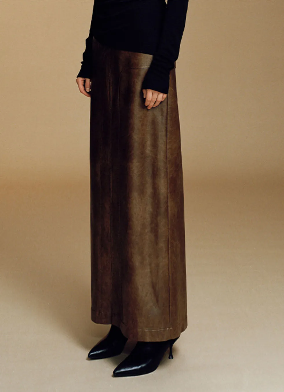 Back Slit Deconstructed A-Line Long Skirt