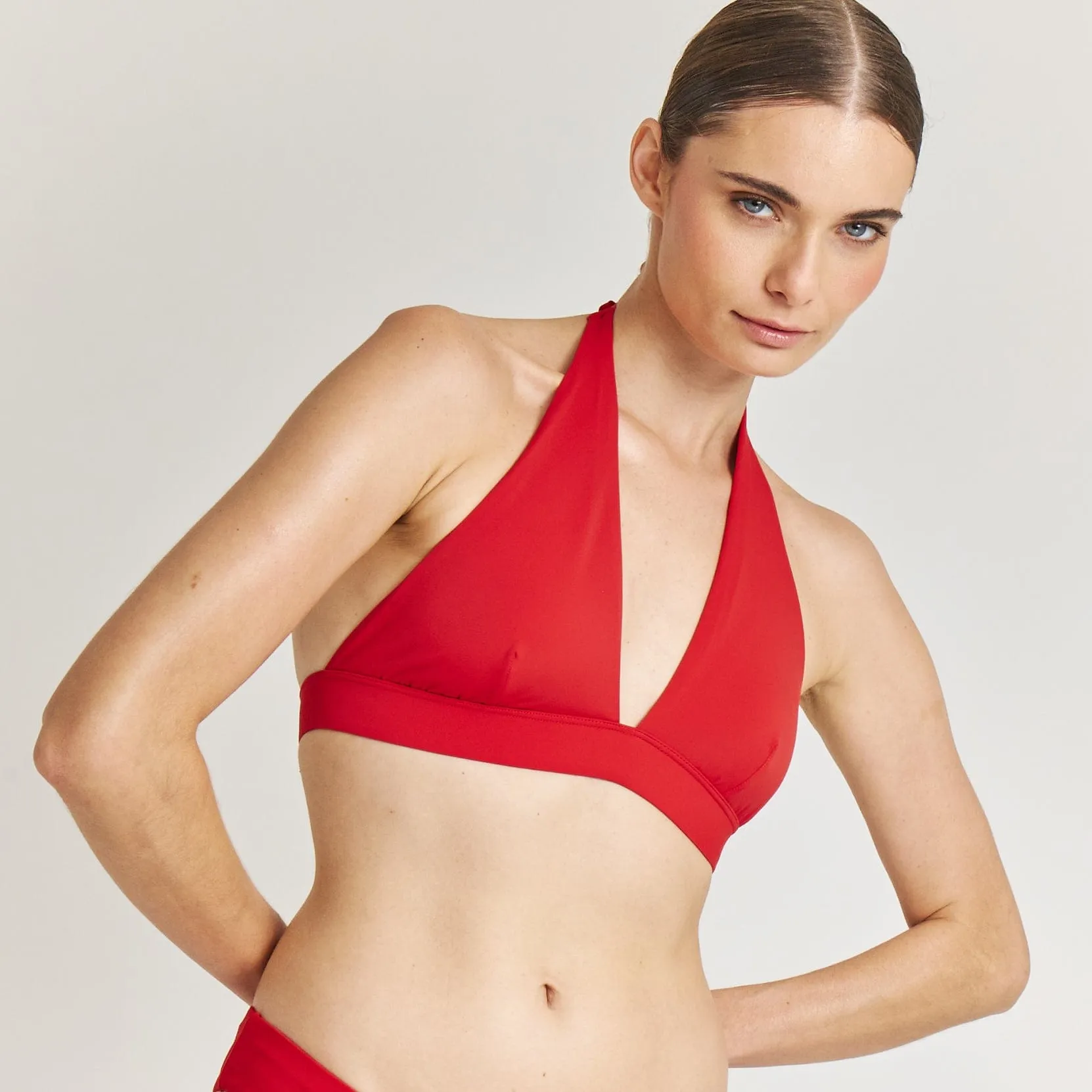 MISSY HALTER TOP CLASSIC RED 61