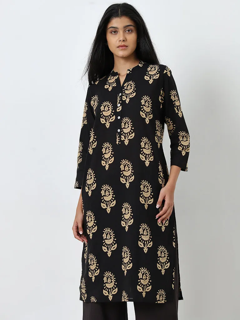 Utsa Black Floral Design Straight Cotton Kurta