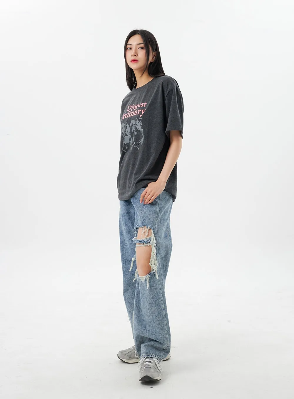 Wide Ripped Knee Jeans BY324